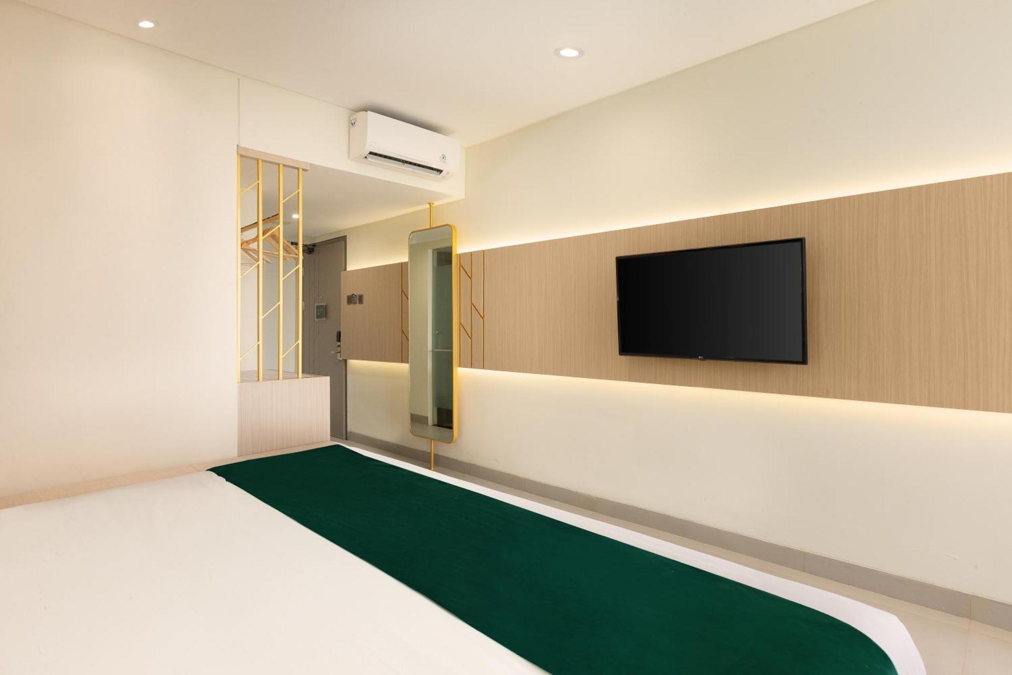 Elsotel Purwokerto By Daphna Management Dış mekan fotoğraf